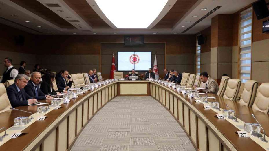Kartalkaya’daki Otel Yangınını Araştırma Komisyonu, Bolu Valiliğini dinledi