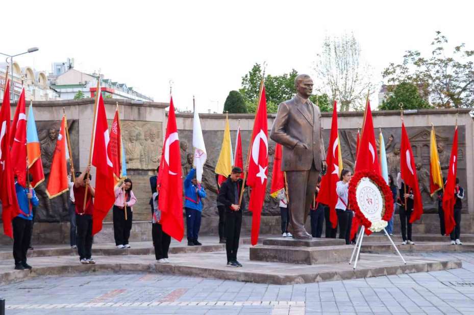 Kayseri’de Gençlik Haftası 106. yıl dönümü kutlamaları başladı