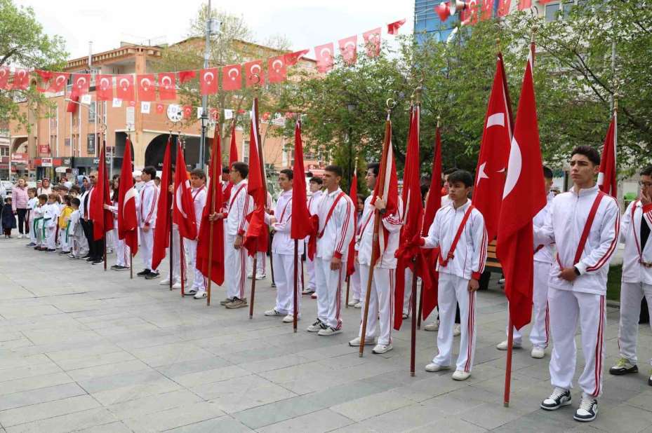 Karaman’da "Gençlik Haftası" kutlamaları başladı