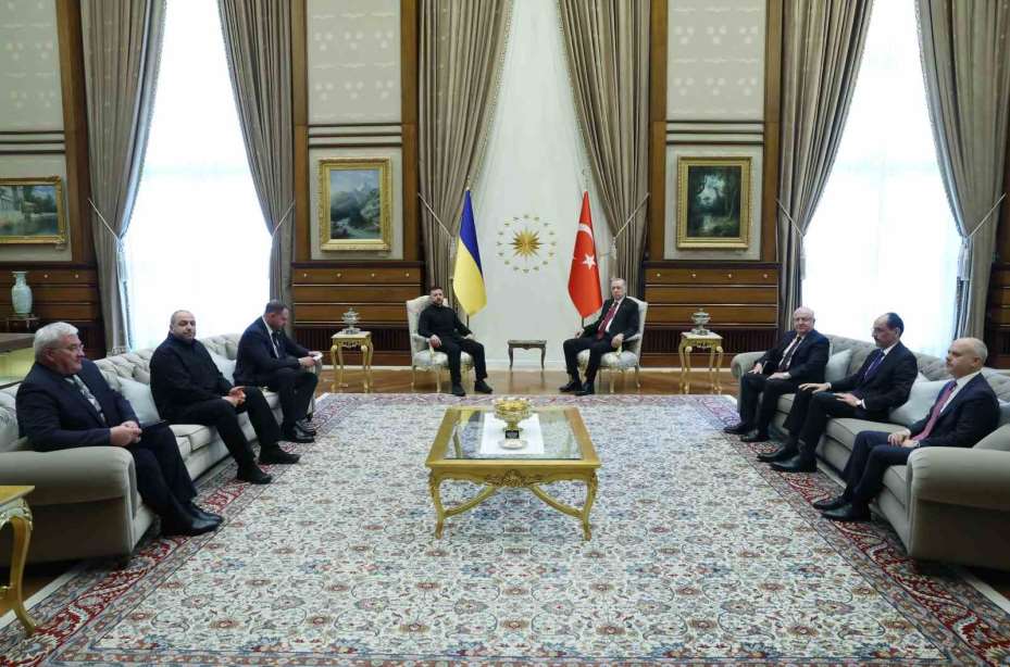 Cumhurbaşkanı Erdoğan, Ukrayna Cumhurbaşkanı Volodimir Zelenskiy ile bir araya geldi.