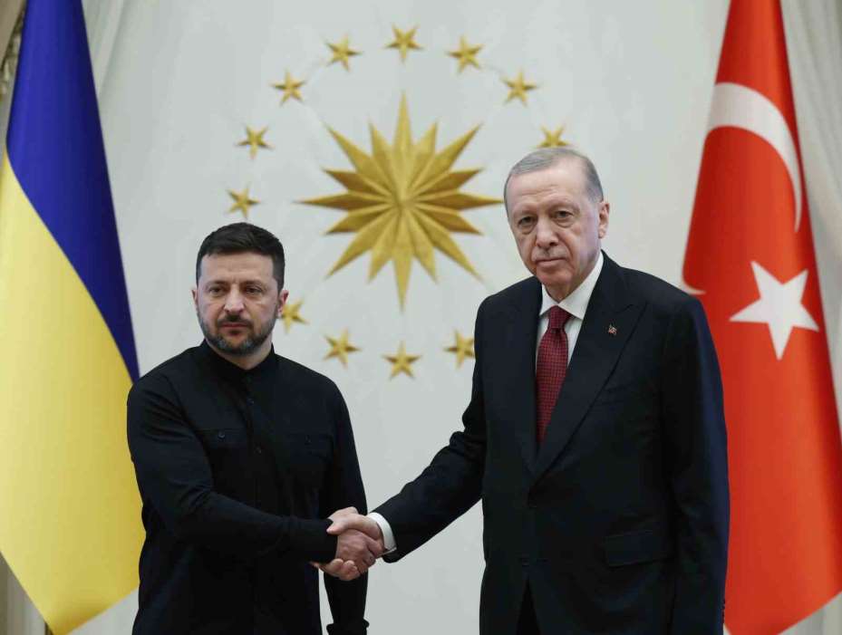 Cumhurbaşkanı Erdoğan, Ukrayna Cumhurbaşkanı Volodimir Zelenskiy ile bir araya geldi.