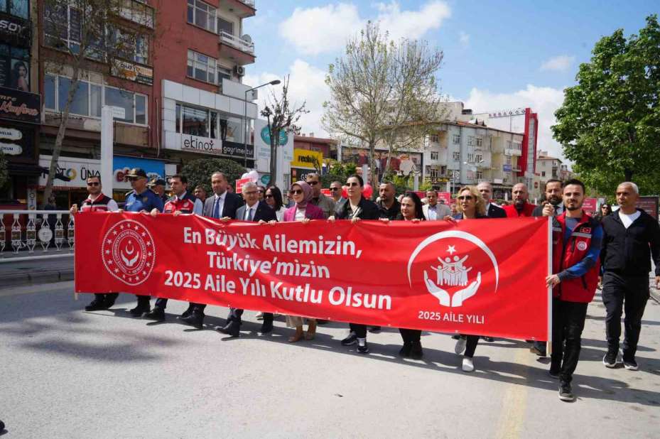 Niğde’de Aile Yılı yürüyüşü gerçekleştirildi