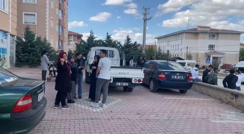 Konya Kulu merkezli deprem paniğe neden oldu