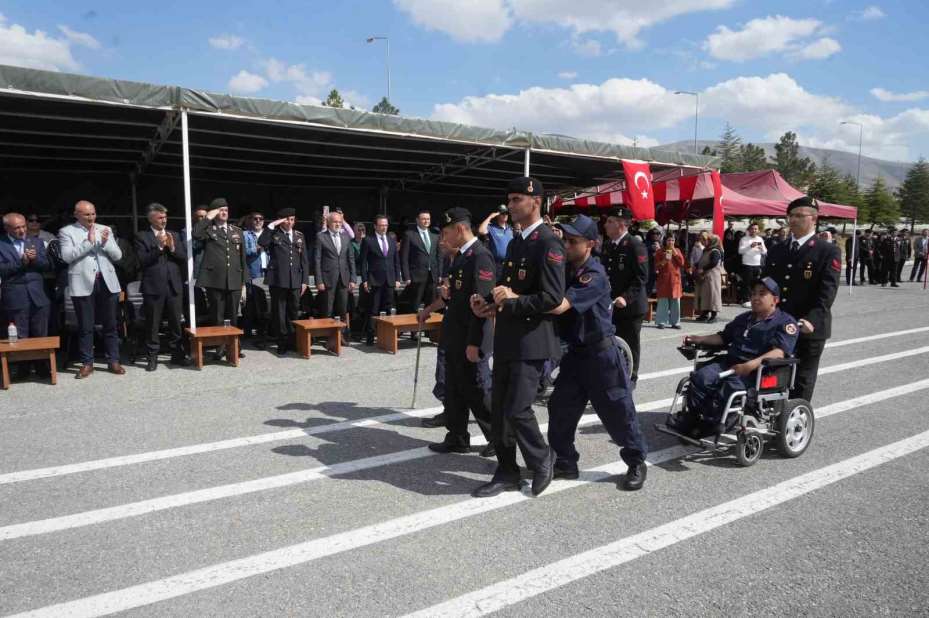 Niğde’de 33 engelli vatandaş askerlik sevinci yaşadı