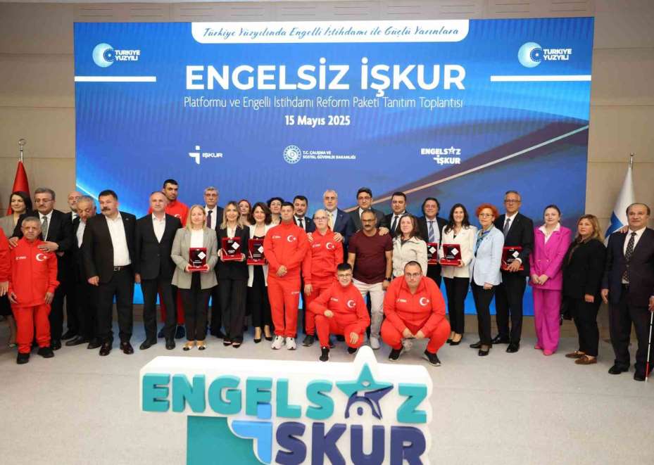 Bakan Işıkhan: "10 bin engelli bireye kamuda iş fırsatı sunulacak"