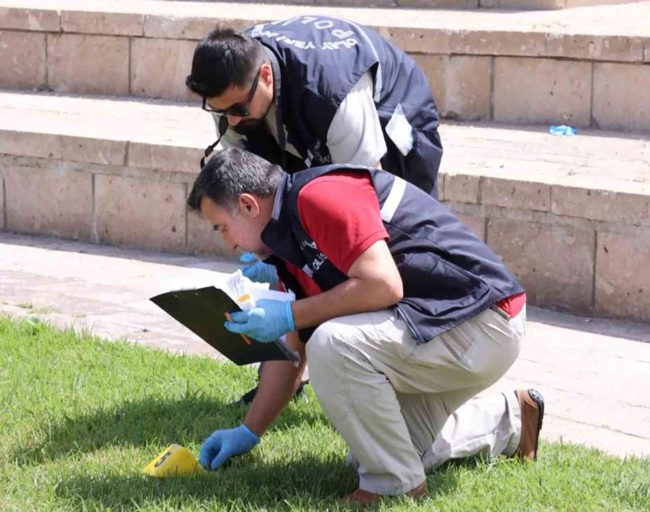 Aksaray’da 28 yaşındaki kadın tabancayla vurulmuş halde bulundu