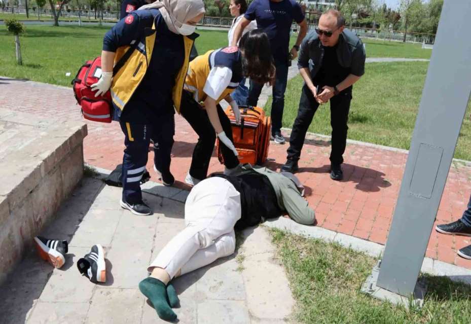 Aksaray’da 28 yaşındaki kadın tabancayla vurulmuş halde bulundu