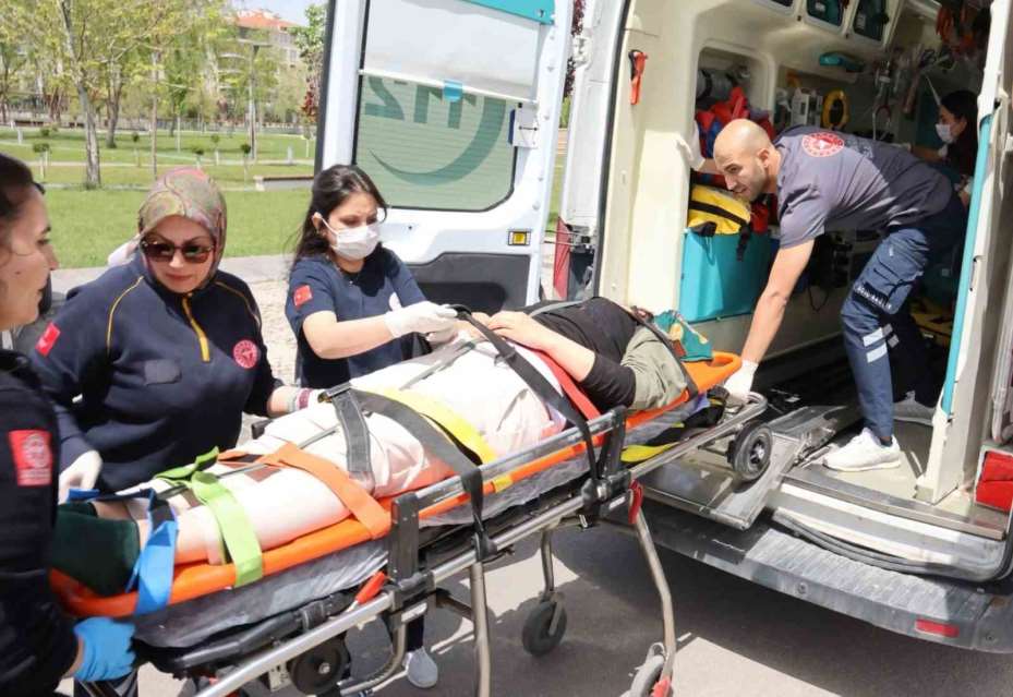Aksaray’da 28 yaşındaki kadın tabancayla vurulmuş halde bulundu
