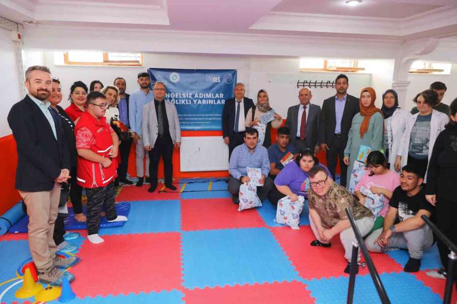 Niğde’de özel öğrencilere spor salonu kazandırıldı