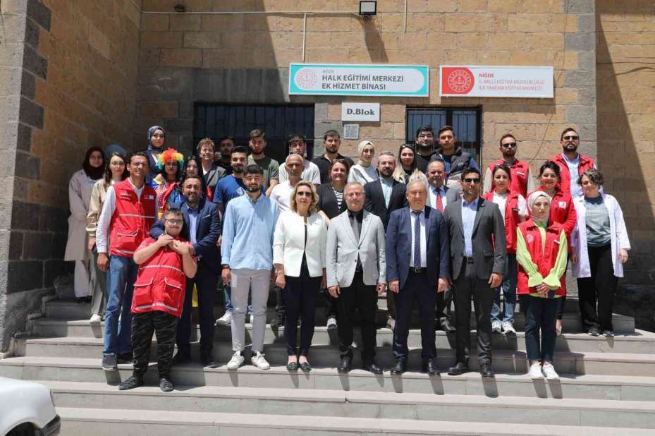 Niğde’de özel öğrencilere spor salonu kazandırıldı