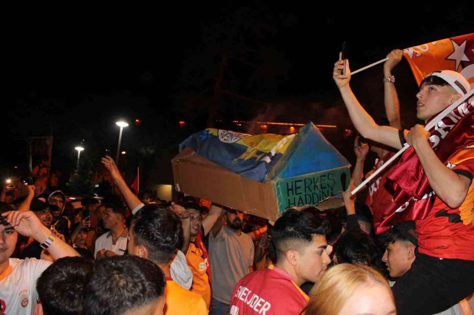 Galatasaray’ın şampiyonluğu Kayseri’de coşkuyla kutlandı