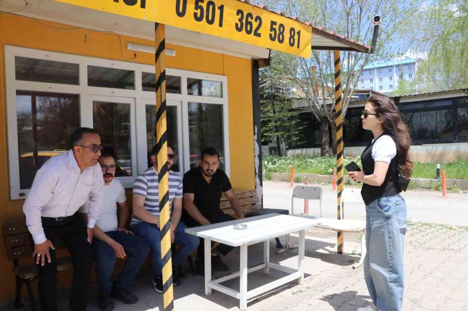 Taksisine hijyen köşesi kurdu, müşteri memnuniyeti katlandı