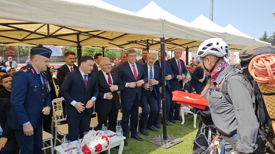 Kayseri’de 19 Mayıs coşkusu