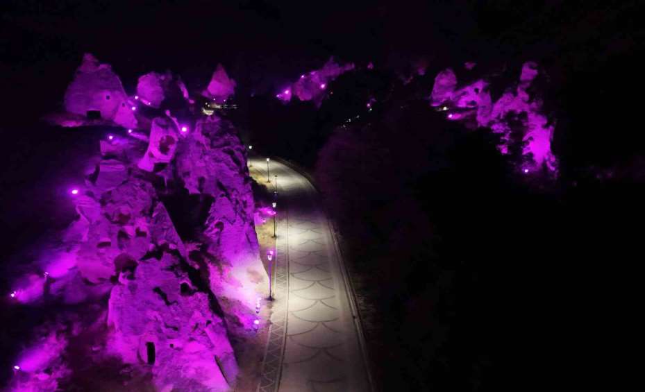 Bu mahalle nüfusunun 675 katı turist ağırladı