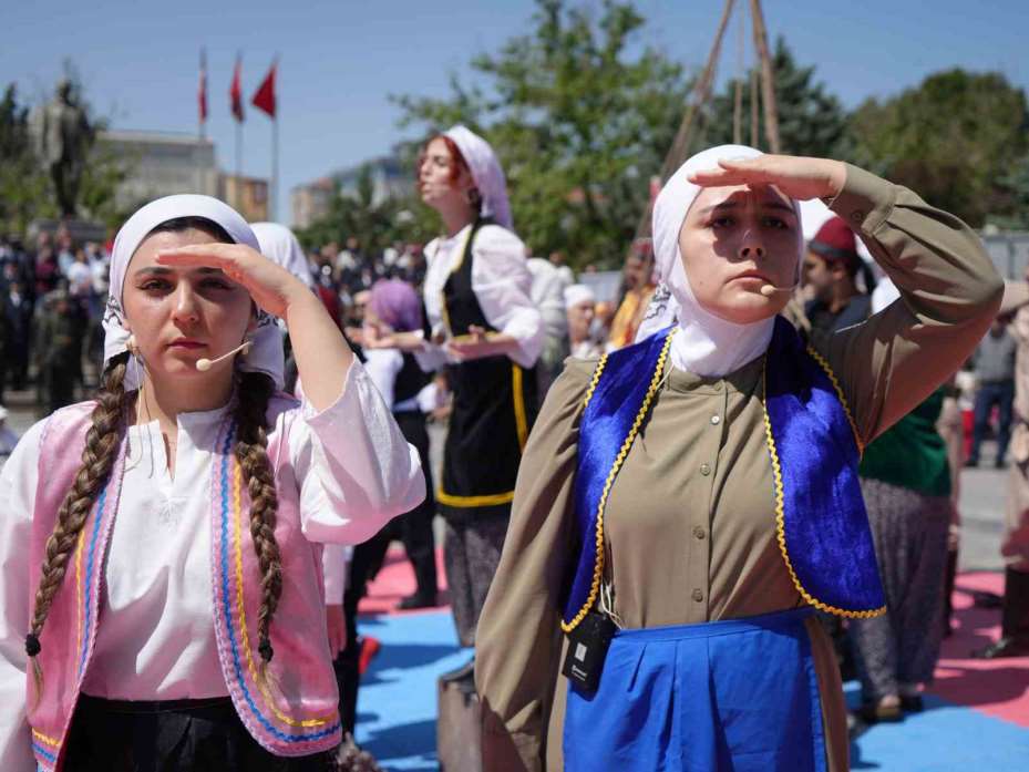 Kırıkkale ve Çorum’da 19 Mayıs coşkusu
