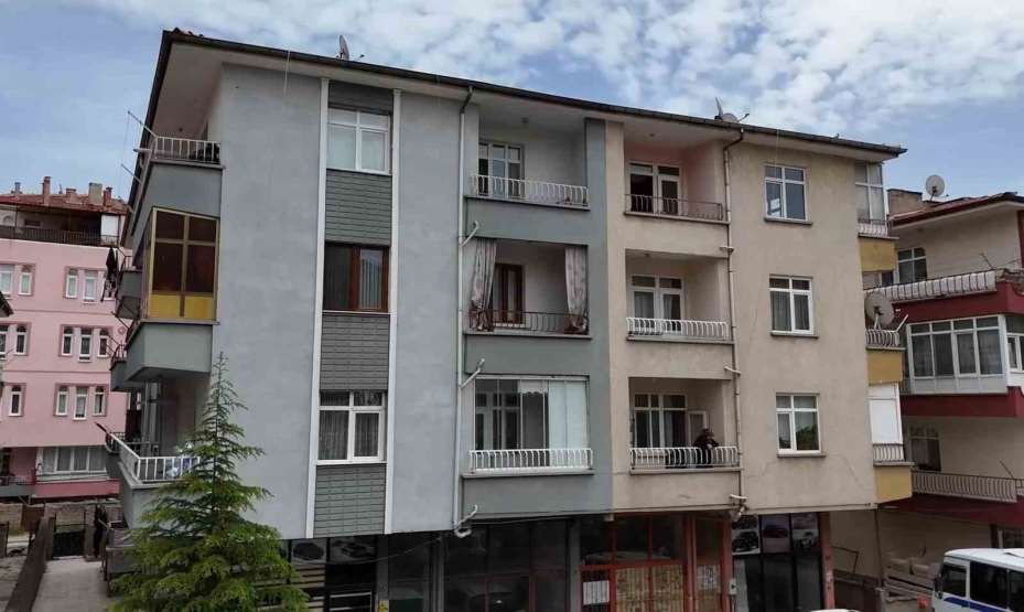 11 yıl sonra derin dondurucuda çıkan cinayetle ilgili kardeşlerden flaş açıklama: Telefon sinyali cinayet evine yakın mesafede kesilmiş