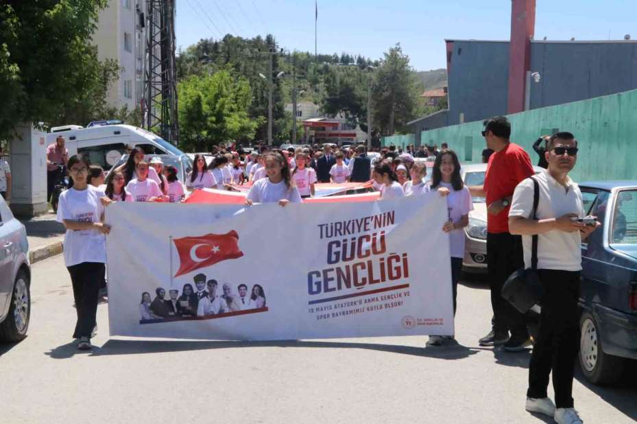 Çankırı’da gençler 19 Mayıs için yürüdü