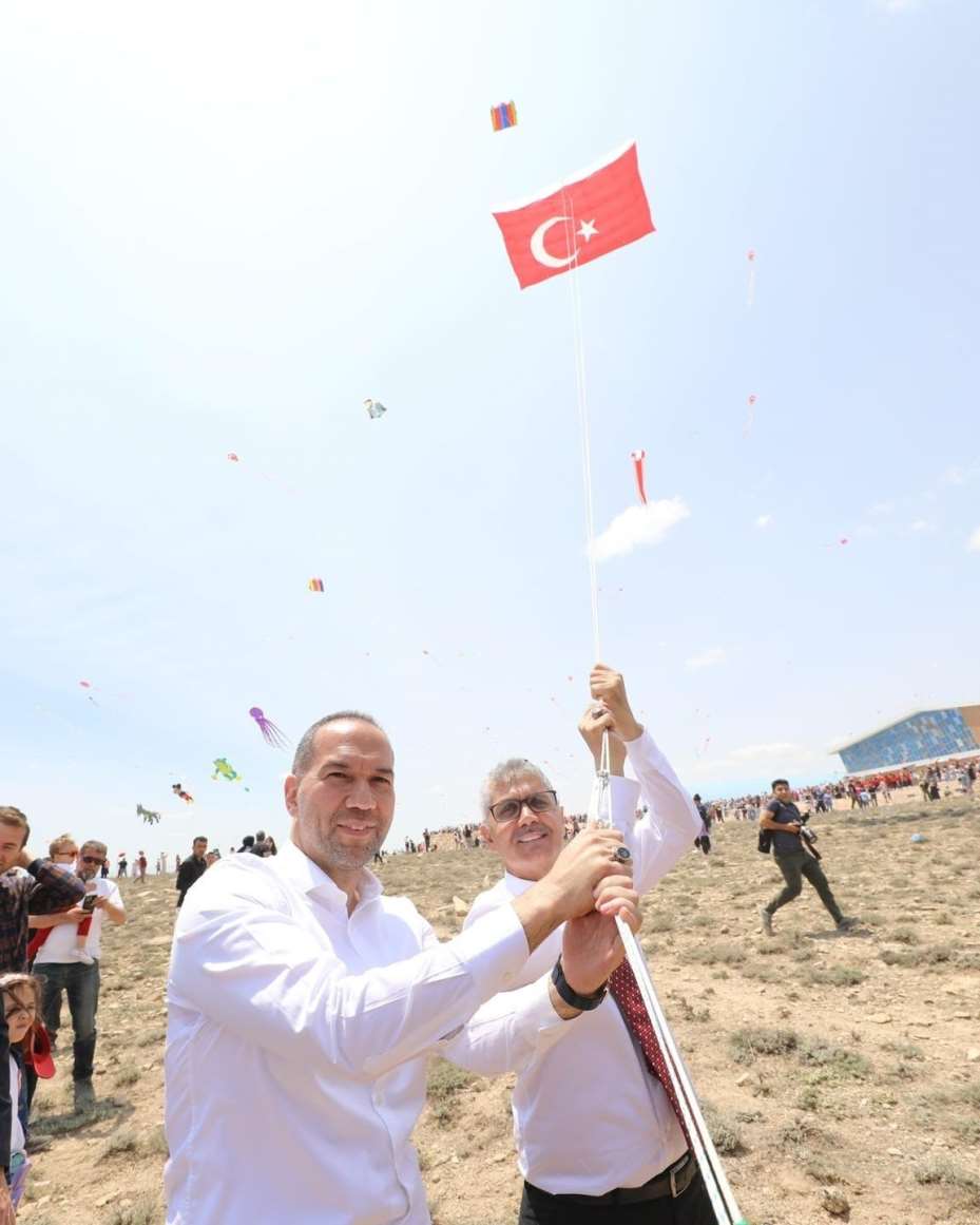Niğde’de 19 Mayıs coşkusu Uçurtma Şenliği ile zirveye ulaştı