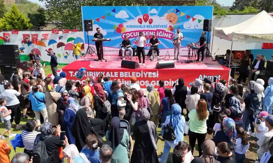 Kırıkkale’de her yaştan vatandaş 19 Mayıs şenliğinde buluştu