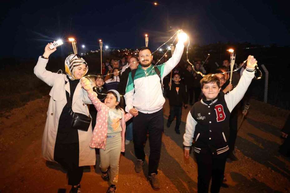 1744 rakımlı Dinek Dağı’nda 19 Mayıs coşkusu