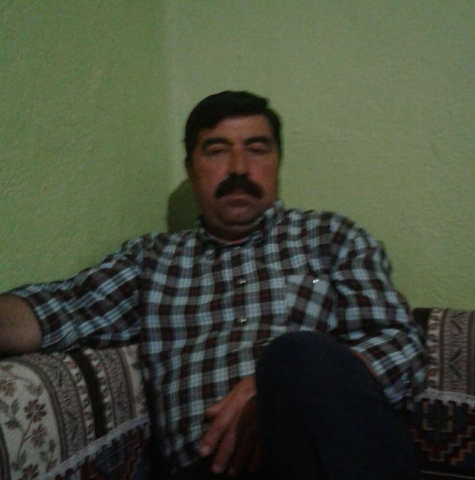 Süt sağarken elektrik akımına kapılarak hayatını kaybetti
