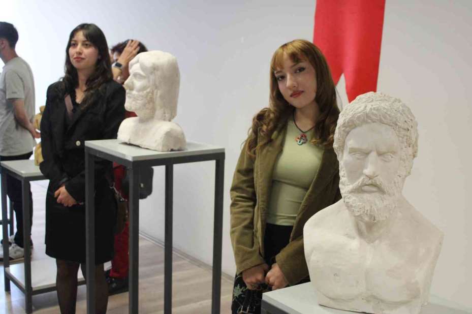 Üniversite öğrencileri hünerlerini sergiledi