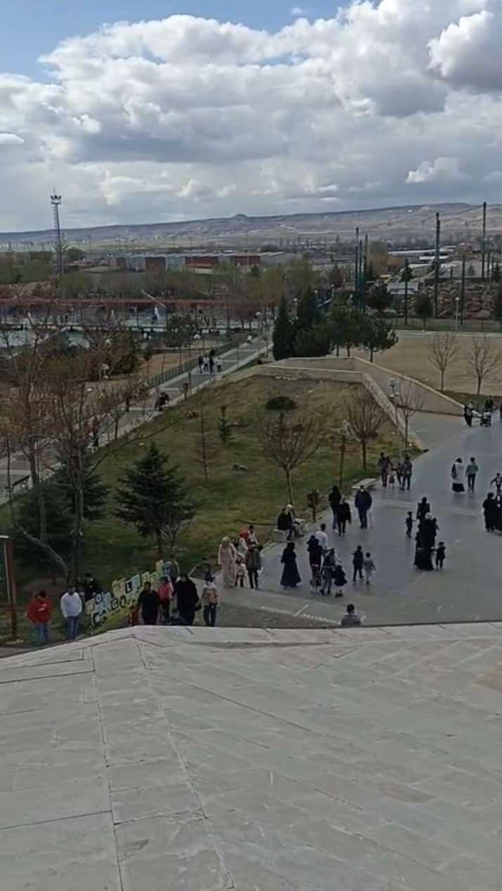 Hayvanat bahçesini 19 Mayıs’ta 12 bin kişi ziyaret etti