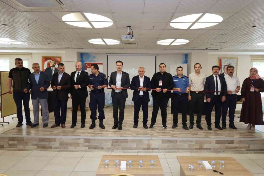 Yahyalı’da Robotik Kodlama ve Teknoloji Zirvesi gerçekleştirildi