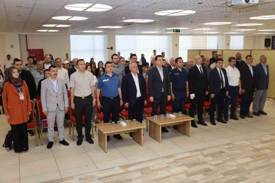 Yahyalı’da Robotik Kodlama ve Teknoloji Zirvesi gerçekleştirildi