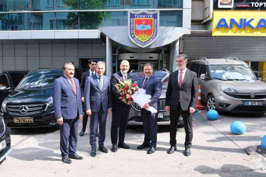 AK Parti İstanbul Milletvekili Soylu’dan TŞOF’a ziyaret