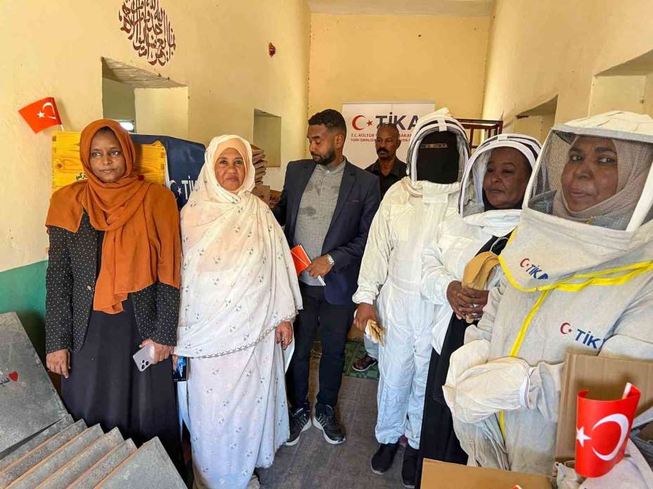 TİKA’dan Sudan’da arıcılığa destek