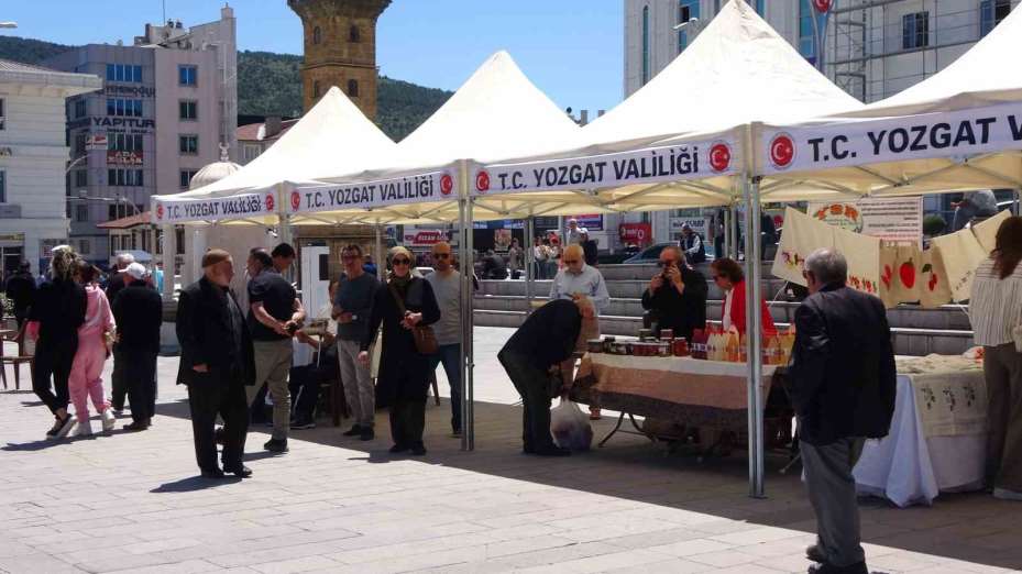 Yozgat’ta en lezzetli ‘anne kurabiyesi’ yarıştı