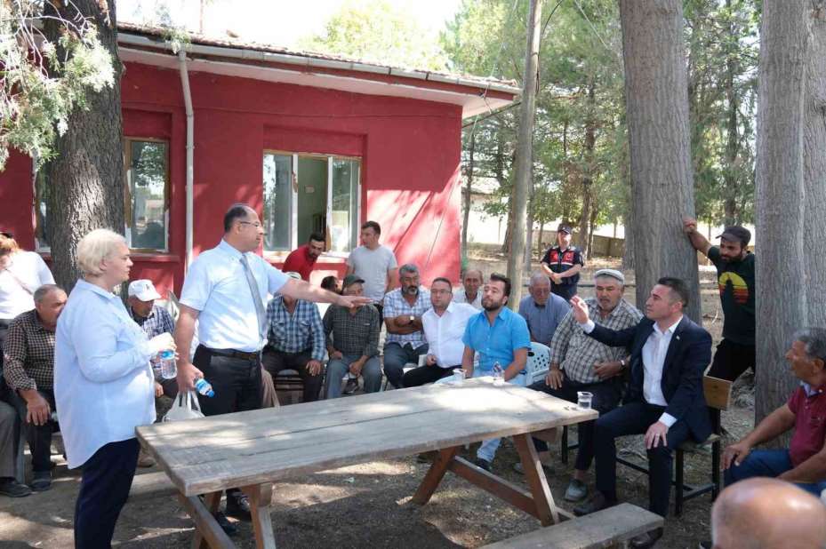Başkan Dökmeci, "Mera alanlarına güneş enerji tesisi kurulmasına karşıyız"