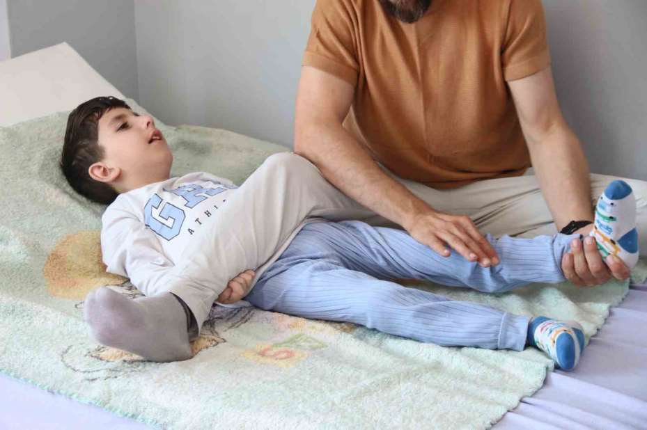 Milyonda bir görülen hastalık Eskişehirli çocuğun hayatını kararttı