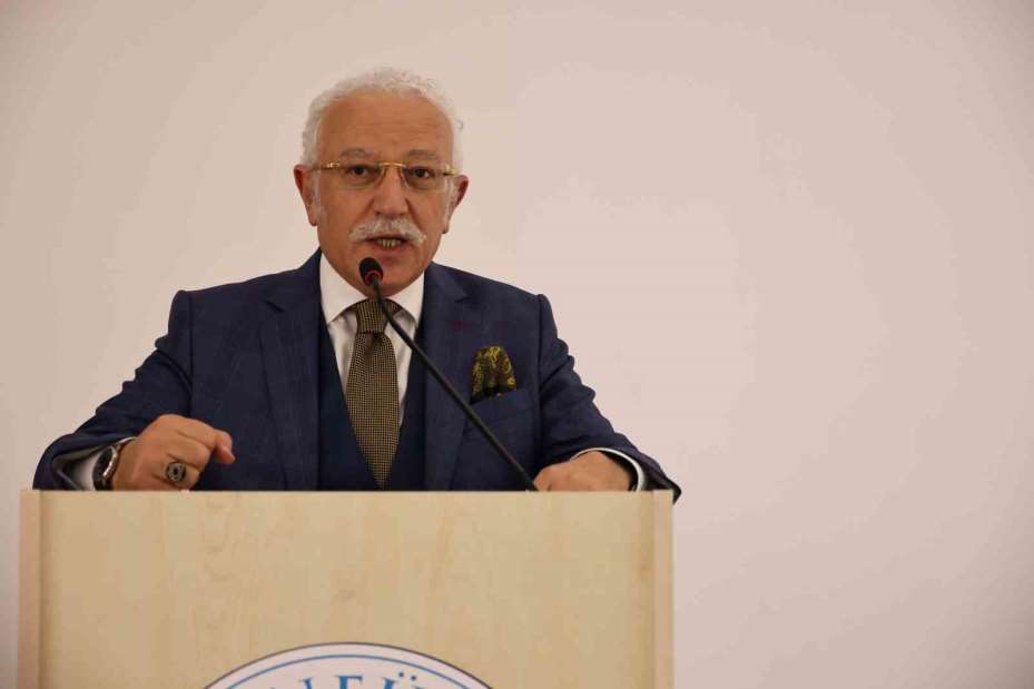KOS’taki yüksekokul ilk mezunlarını verdi