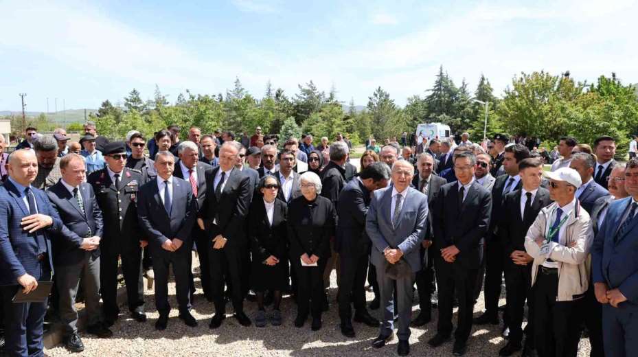 Japon bilim adamı Dr. Omura’ya veda