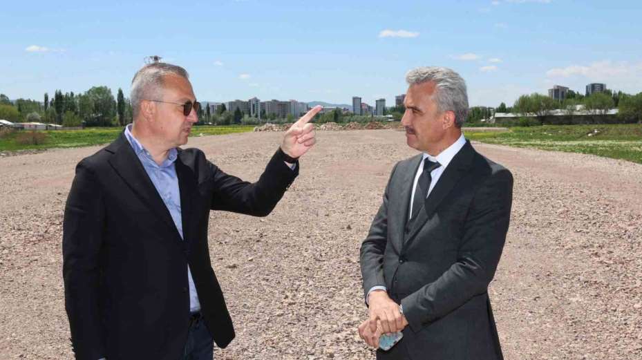 Sivas Belediyesi’nden model uçak ve motor sporlarına özel alan