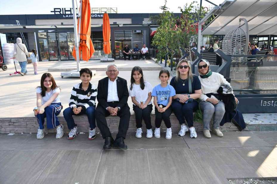 Başkan Büyükkılıç, Mutfak Sanatları Merkezi’nde vatandaşlarla buluştu