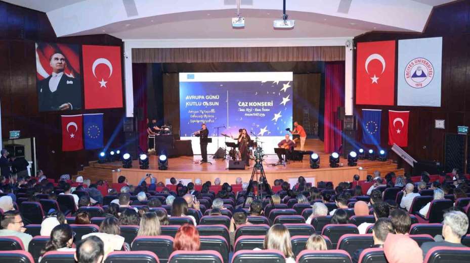 Kayseri’de ’Avrupa Günü’ caz konseri ile kutlandı