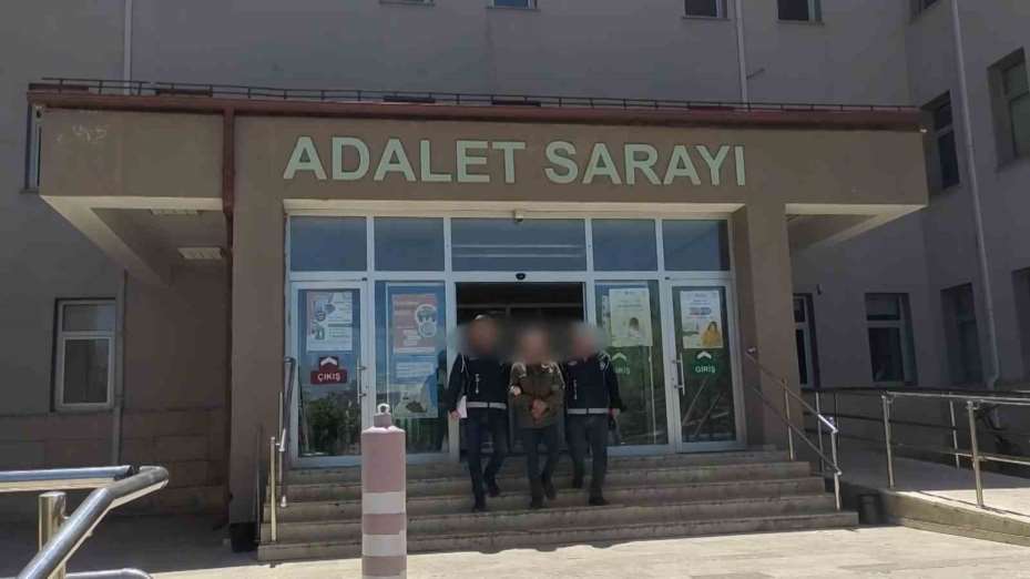 Sivas’ta göçmen kaçakçılığına geçit yok: 6 kişi tutuklandı