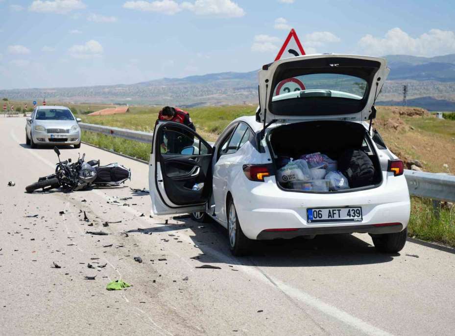 Kırıkkale’de otomobil ile motosiklet çarpıştı: 1 ağır yaralı