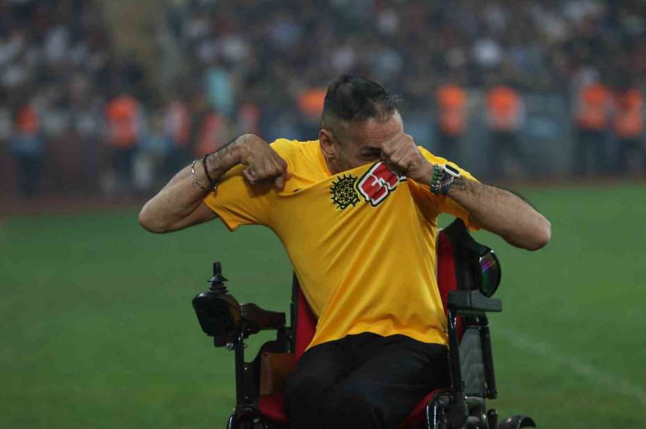 Eskişehirspor’un kutlamaları için engel tanımadı
