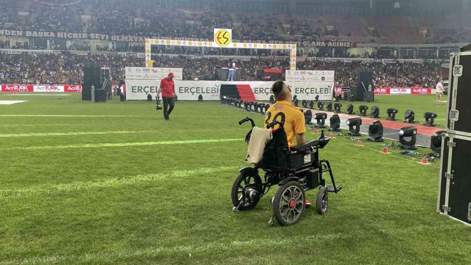 Eskişehirspor’un kutlamaları için engel tanımadı