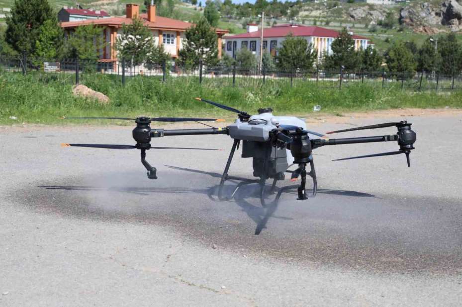 Kene kabusuna dronlu önlem