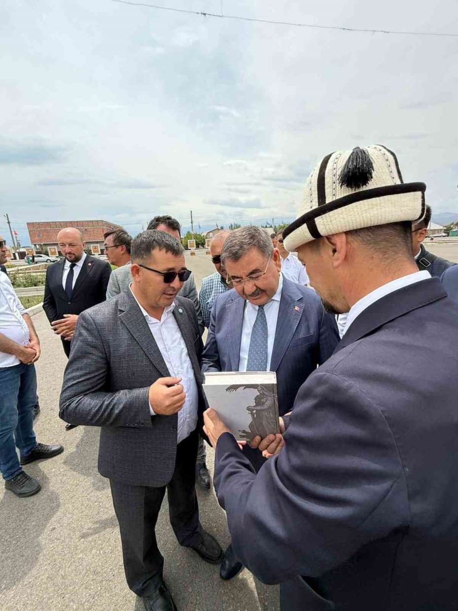 Gölbaşı, Kırgızistan’ın Balıkçı şehri ile kardeş şehir oldu