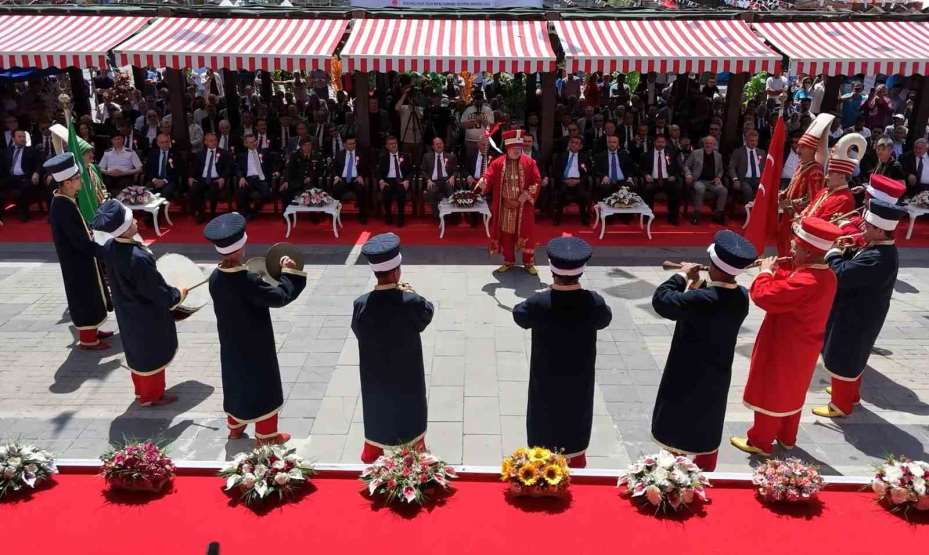 Kırıkkale’de "İşyurtları Ürün ve El Sanatları Fuarı" açıldı