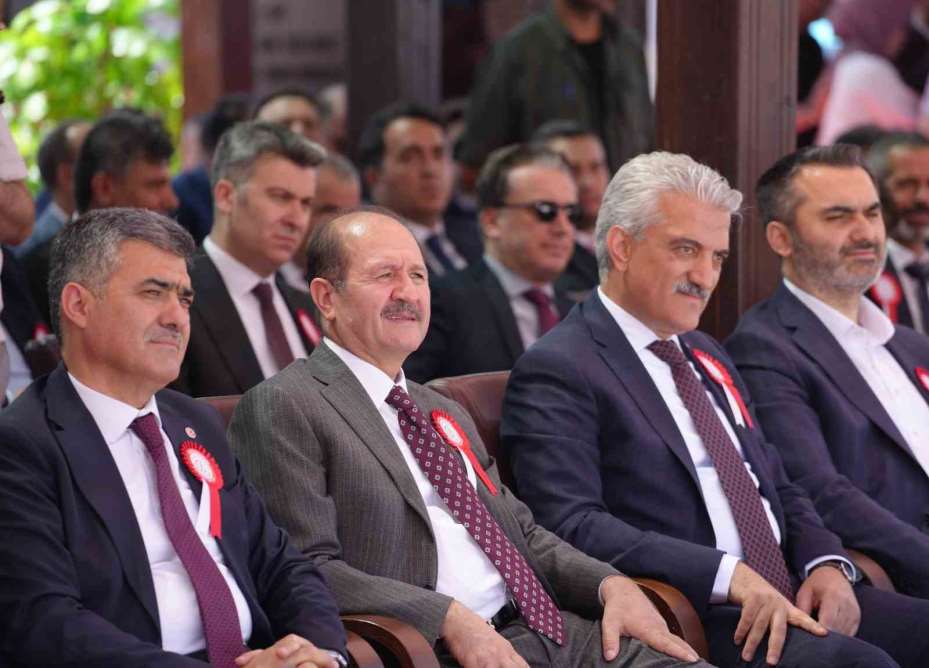 Kırıkkale’de "İşyurtları Ürün ve El Sanatları Fuarı" açıldı