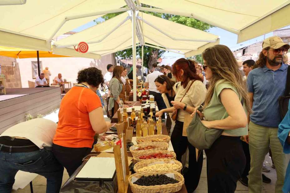 ‘Slow Food’ Kapadokya yeryüzü pazarı açıldı
