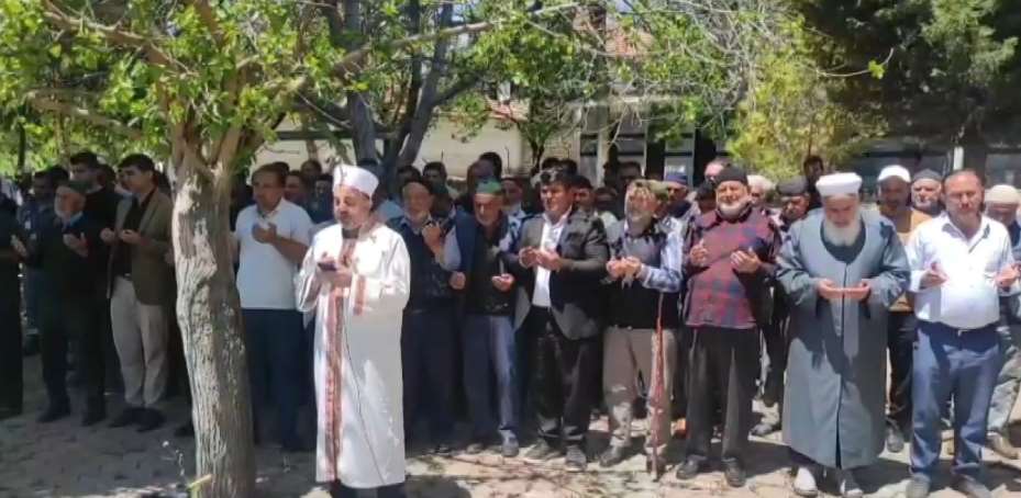 Yozgat’ta bu kez yağmur duasına değil ’Şükür’ duasına çıktılar
