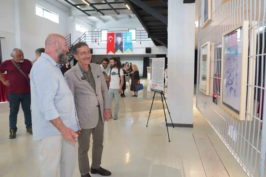 Geri dönüşüm oluşum sergisi açıldı